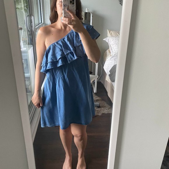 Zara Dresses & Skirts - Zara One Shoulder Chambray Ruffle Dress